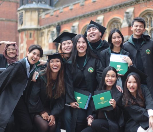 International Kingdom Thailand ร่วมมือกับศูนย์ภาษา University of Oxford เปิดโอกาสทางการศึกษา มอบทุนสมทบประจำปีการศึกษา 2568